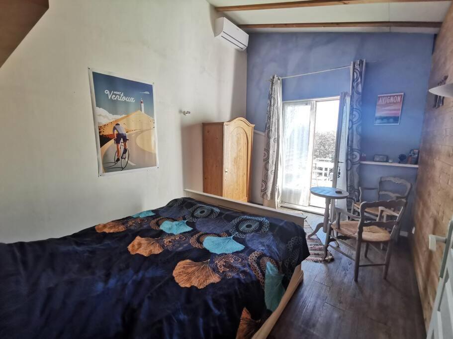 Entre Ventoux Et Luberon, Appartement Dans Maison. Malemort-du-Comtat Buitenkant foto