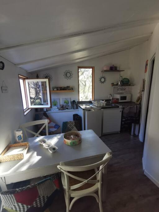 Entre Ventoux Et Luberon, Appartement Dans Maison. Malemort-du-Comtat Buitenkant foto